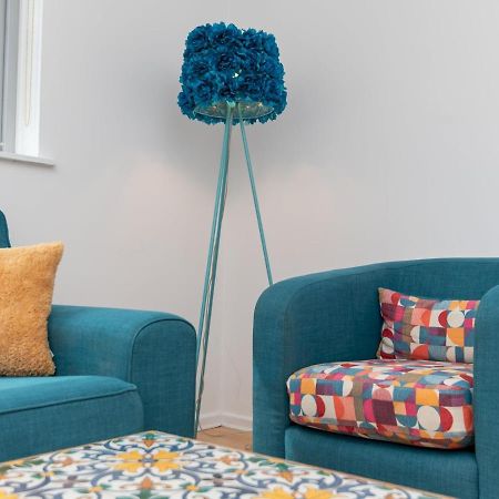 Pass The Keys Bright Modern One Bed Apartment - Bath City Centre Екстериор снимка