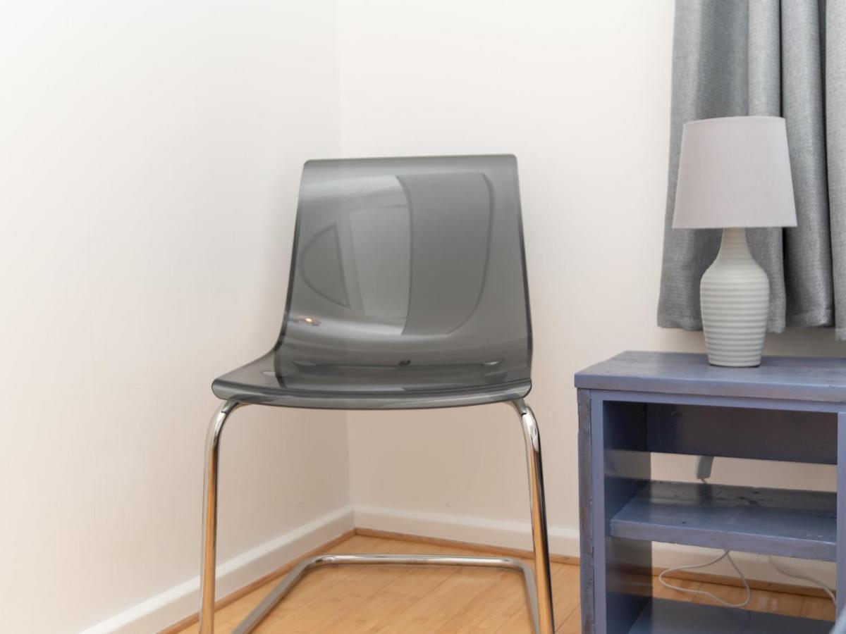 Pass The Keys Bright Modern One Bed Apartment - Bath City Centre Екстериор снимка